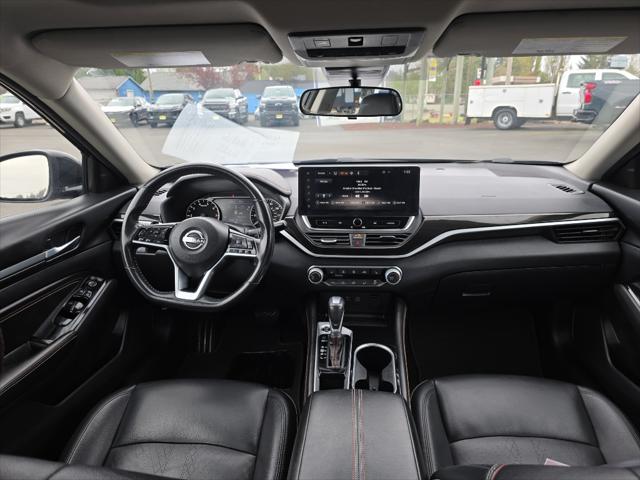 2023 Nissan Altima SR FWD