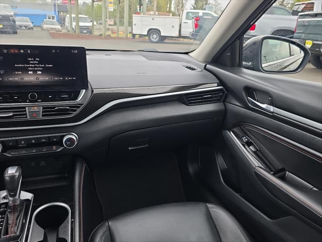 2023 Nissan Altima SR FWD