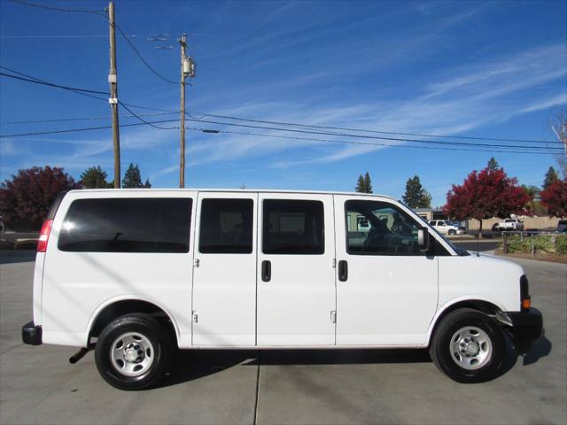 2017 Chevrolet Express LS