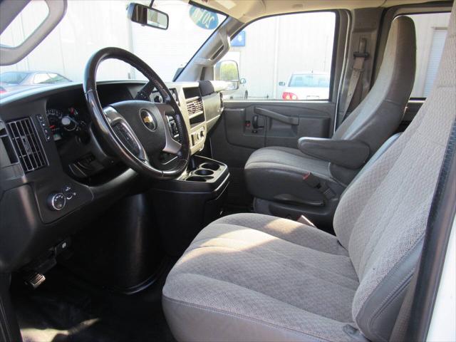 2017 Chevrolet Express LS
