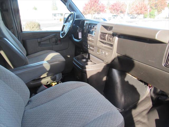 2017 Chevrolet Express LS