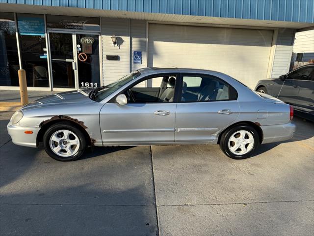 2000 Hyundai Sonata GL