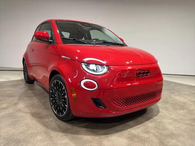 2024 Fiat FIAT 500e 500e INSPI(RED)