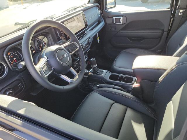 2025 Jeep Wrangler WRANGLER 4-DOOR SAHARA