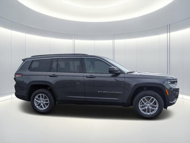 2025 Jeep Grand Cherokee GRAND CHEROKEE L LAREDO 4X2