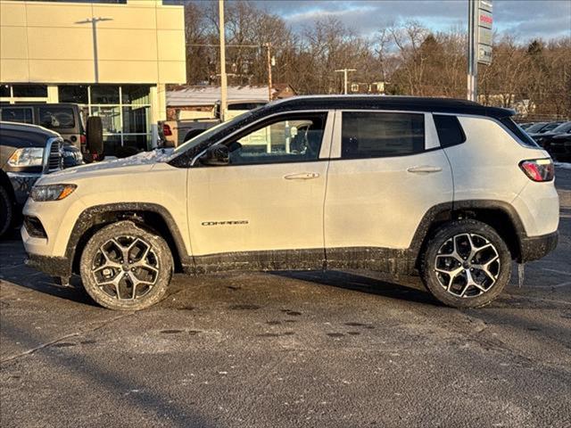 2025 Jeep Compass COMPASS LIMITED 4X4