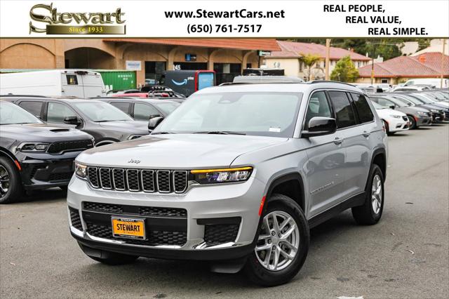 2025 Jeep Grand Cherokee GRAND CHEROKEE L LAREDO X 4X4