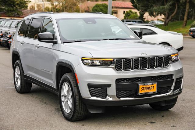 2025 Jeep Grand Cherokee GRAND CHEROKEE L LAREDO X 4X4