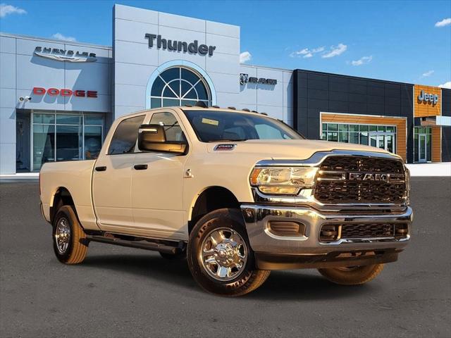 2024 RAM Ram 2500 RAM 2500 TRADESMAN CREW CAB 4X4 64 BOX