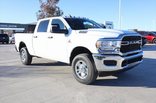 2024 RAM Ram 2500 RAM 2500 TRADESMAN CREW CAB 4X4 64 BOX