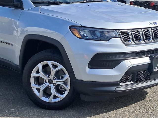 2025 Jeep Compass COMPASS SPORT 4X4