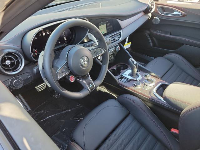 2024 Alfa Romeo Giulia GIULIA QUADRIFOGLIO SUPERSPORT RWD 2024 Alfa Romeo Giulia GIULIA QUADRIFOGLIO SUPERSPORT RWD