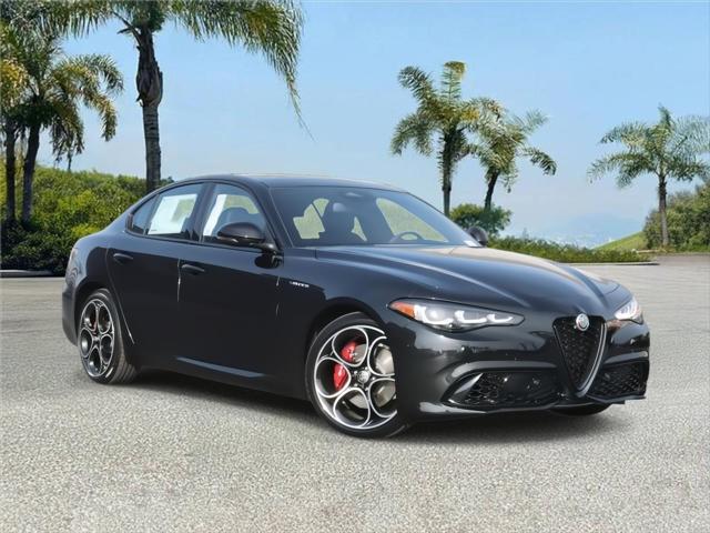 2025 Alfa Romeo Giulia GIULIA RWD