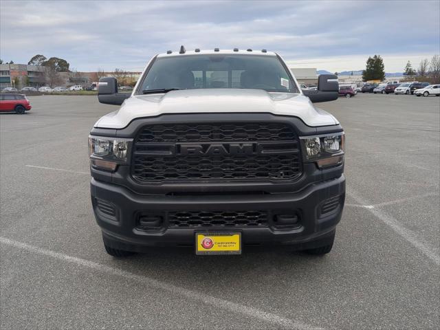 2024 RAM Ram 3500 RAM 3500 TRADESMAN CREW CAB 4X4 8 BOX