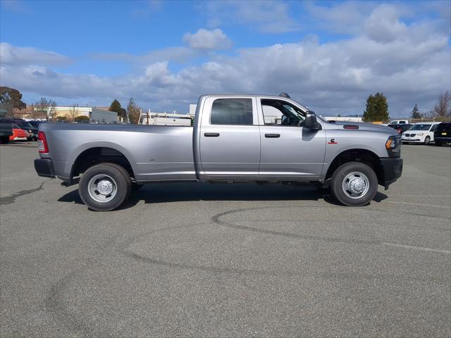 2024 RAM Ram 3500 RAM 3500 TRADESMAN CREW CAB 4X4 8 BOX
