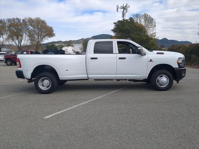 2024 RAM Ram 3500 RAM 3500 TRADESMAN CREW CAB 4X4 8 BOX