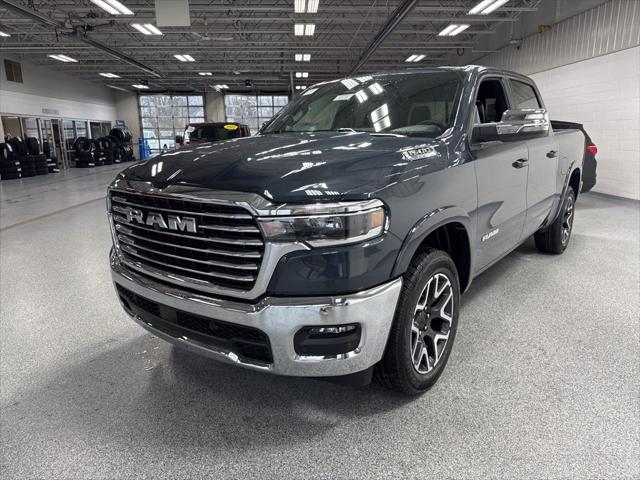 2025 RAM Ram 1500 RAM 1500 LARAMIE CREW CAB 4X4 57 BOX