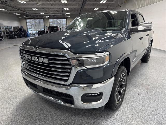 2025 RAM Ram 1500 RAM 1500 LARAMIE CREW CAB 4X4 57 BOX