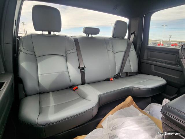 2024 RAM Ram 5500 Chassis Cab RAM 5500 TRADESMAN CHASSIS CREW CAB 4X4 84 CA
