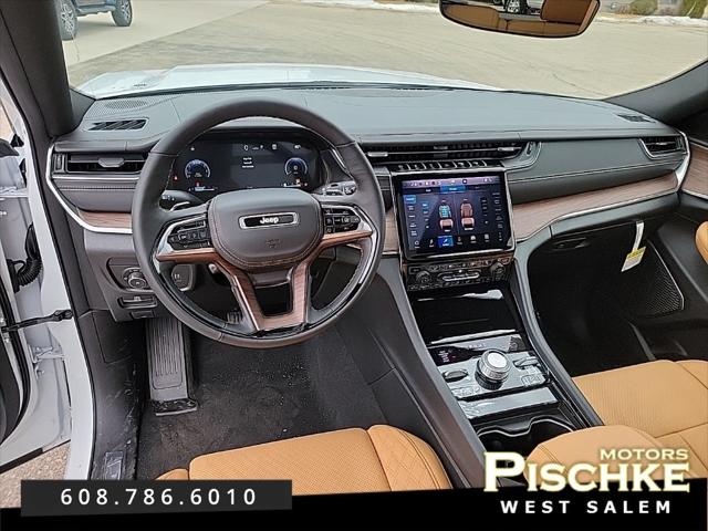 2025 Jeep Grand Cherokee GRAND CHEROKEE SUMMIT 4X4