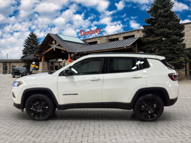 2025 Jeep Compass COMPASS LATITUDE 4X4