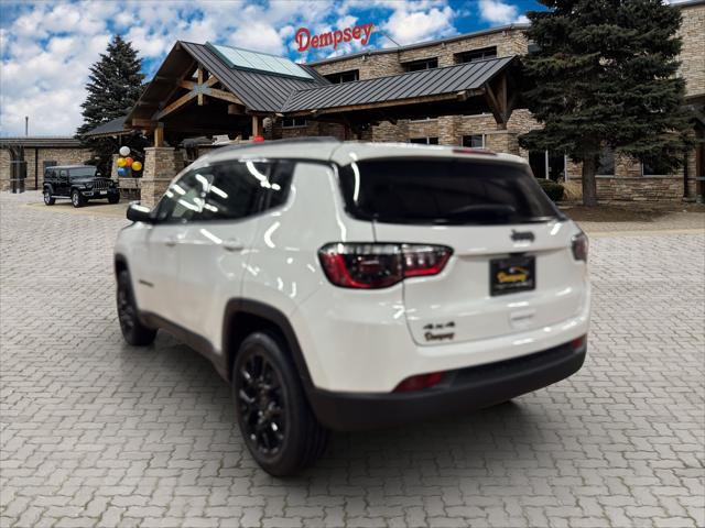 2025 Jeep Compass COMPASS LATITUDE 4X4