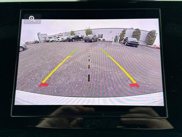 2025 Jeep Grand Cherokee GRAND CHEROKEE L LAREDO X 4X4