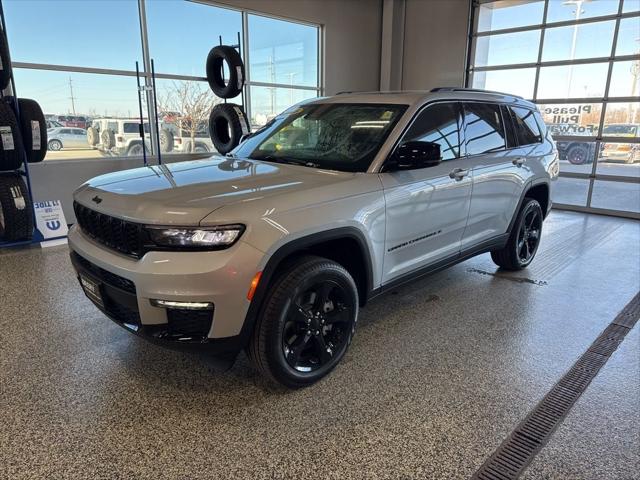 2025 Jeep Grand Cherokee GRAND CHEROKEE L LIMITED 4X4