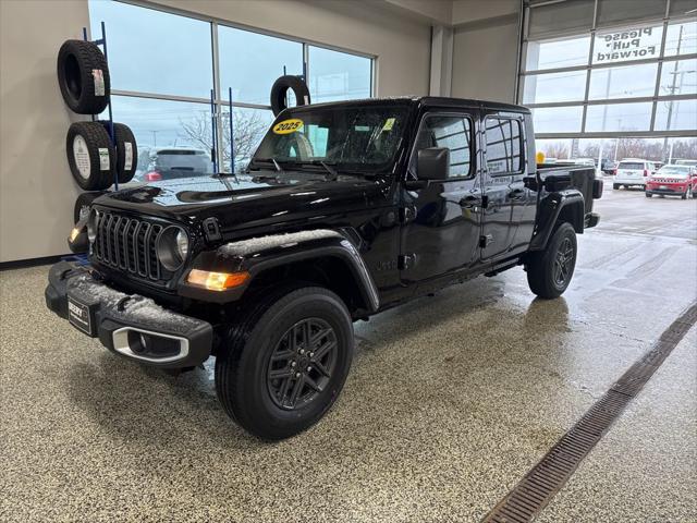 2025 Jeep Gladiator GLADIATOR SPORT S 4X4