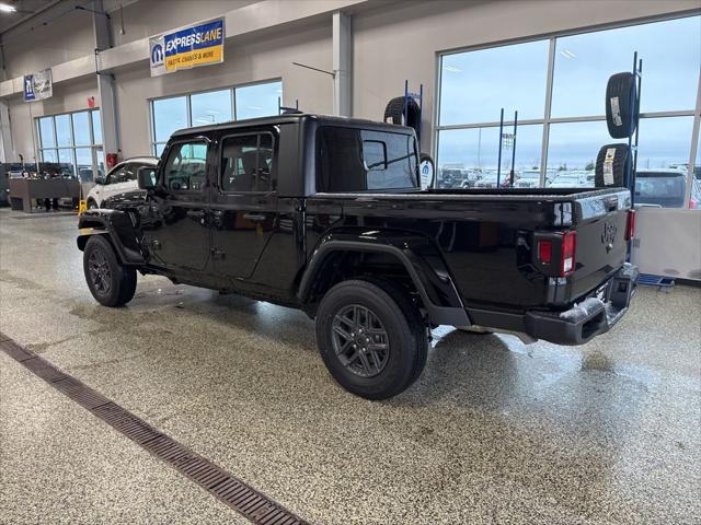 2025 Jeep Gladiator GLADIATOR SPORT S 4X4