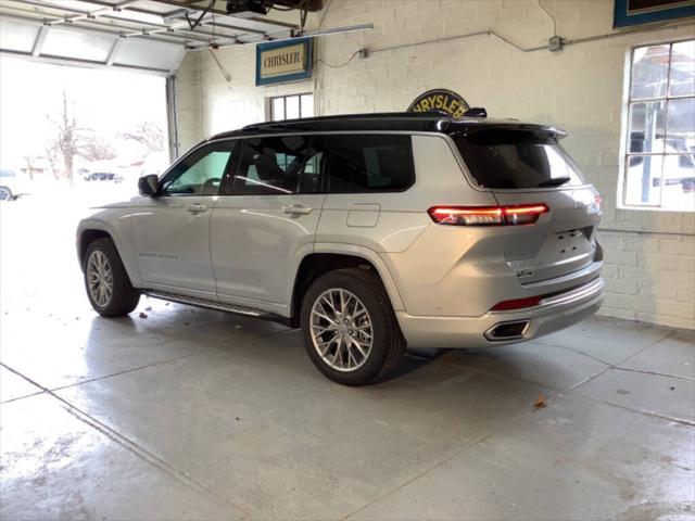 2025 Jeep Grand Cherokee GRAND CHEROKEE L SUMMIT 4X4