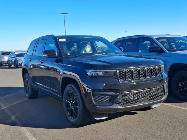 2025 Jeep Grand Cherokee GRAND CHEROKEE ALTITUDE X 4X4