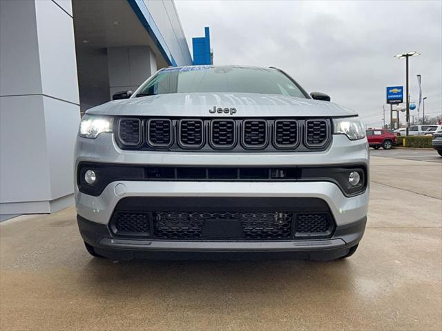 2025 Jeep Compass COMPASS LATITUDE 4X4