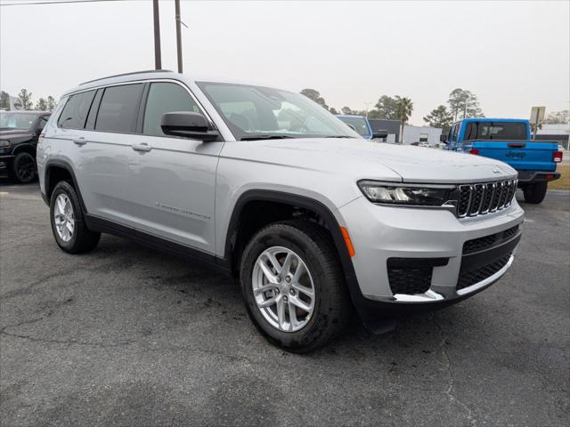 2025 Jeep Grand Cherokee GRAND CHEROKEE L LAREDO X 4X4