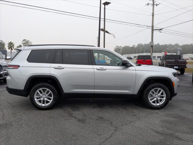 2025 Jeep Grand Cherokee GRAND CHEROKEE L LAREDO X 4X4