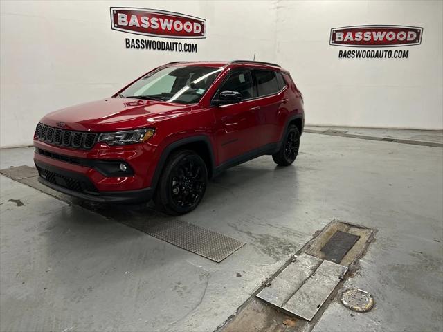 2025 Jeep Compass COMPASS LATITUDE 4X4