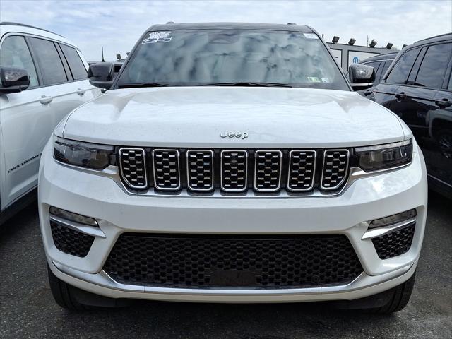 2025 Jeep Grand Cherokee GRAND CHEROKEE SUMMIT 4X4
