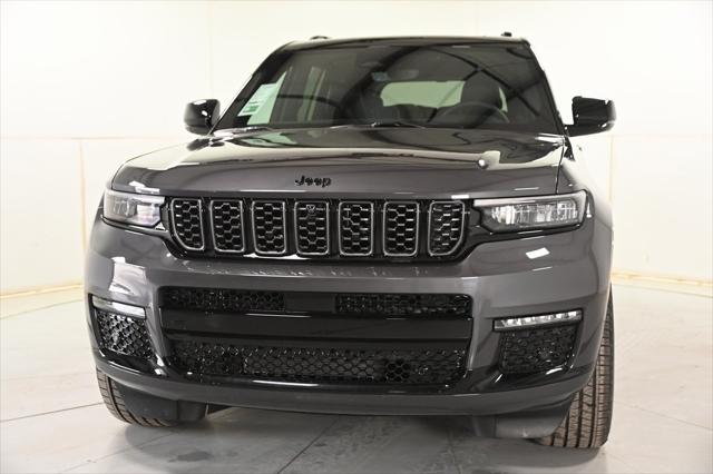 2025 Jeep Grand Cherokee GRAND CHEROKEE L SUMMIT 4X4
