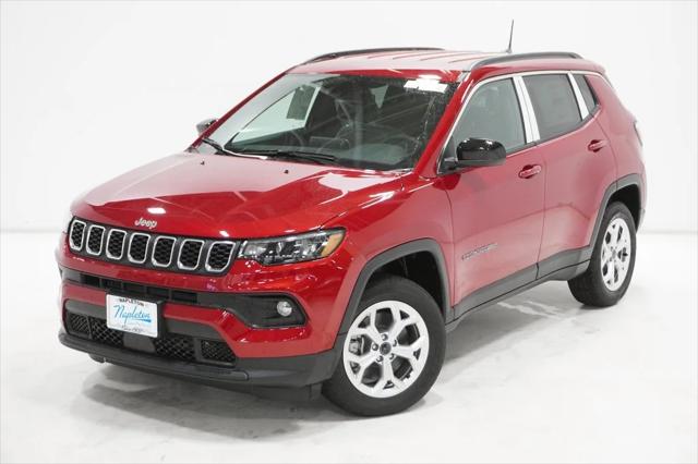 2025 Jeep Compass COMPASS LATITUDE 4X4