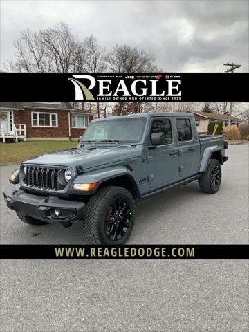 2025 Jeep Gladiator GLADIATOR NIGHTHAWK 4X4