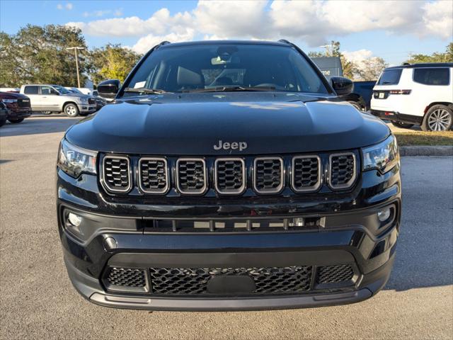 2025 Jeep Compass COMPASS LATITUDE 4X4