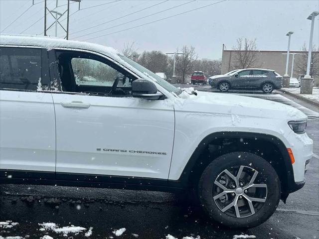 2025 Jeep Grand Cherokee GRAND CHEROKEE L LIMITED 4X4