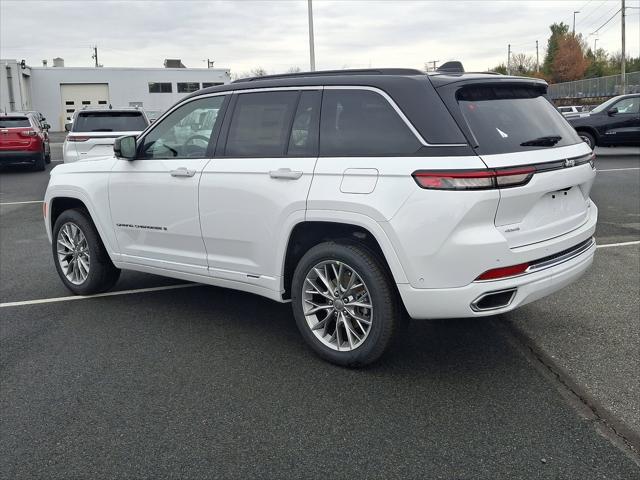 2025 Jeep Grand Cherokee GRAND CHEROKEE SUMMIT 4X4