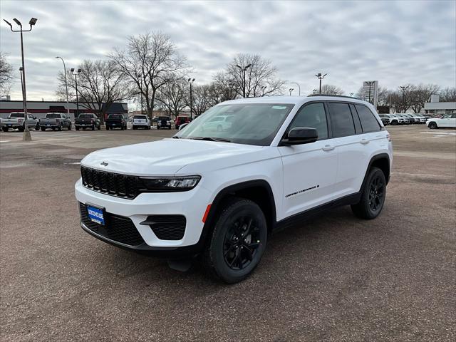 2025 Jeep Grand Cherokee GRAND CHEROKEE ALTITUDE 4X4