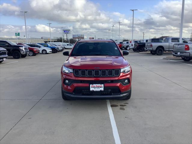 2025 Jeep Compass COMPASS LATITUDE 4X4