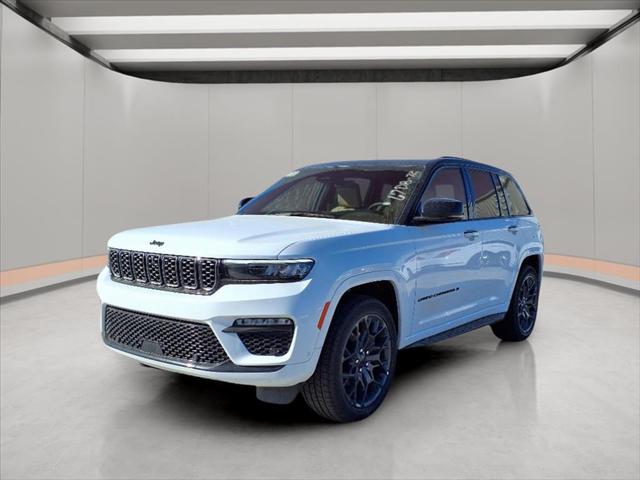 2025 Jeep Grand Cherokee GRAND CHEROKEE SUMMIT 4X4