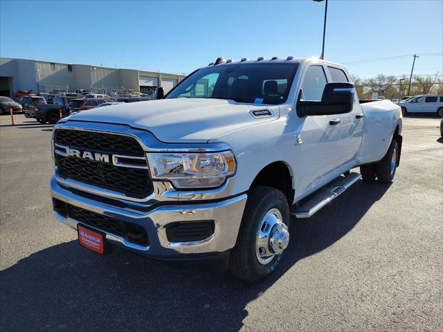 2024 RAM Ram 3500 RAM 3500 TRADESMAN CREW CAB 4X4 8 BOX