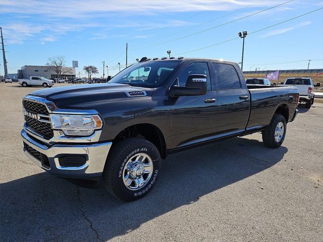 2024 RAM Ram 2500 RAM 2500 TRADESMAN CREW CAB 4X4 8 BOX