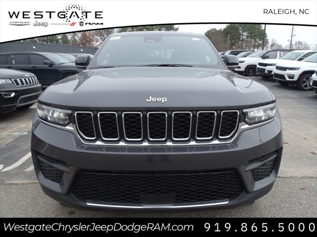 2025 Jeep Grand Cherokee GRAND CHEROKEE LAREDO 4X2