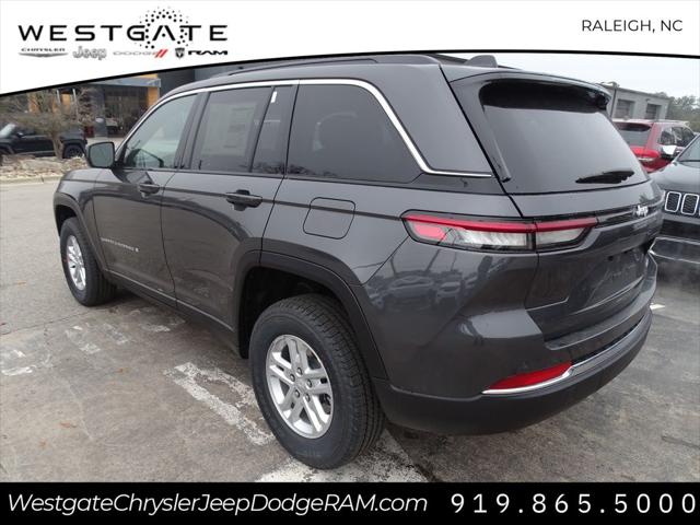 2025 Jeep Grand Cherokee GRAND CHEROKEE LAREDO 4X2